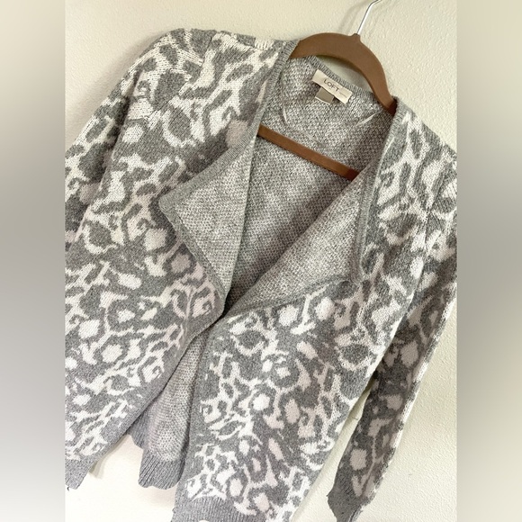 LOFT | Patterned Open Front Cardigan Sweater | SP - Picture 4 of 7